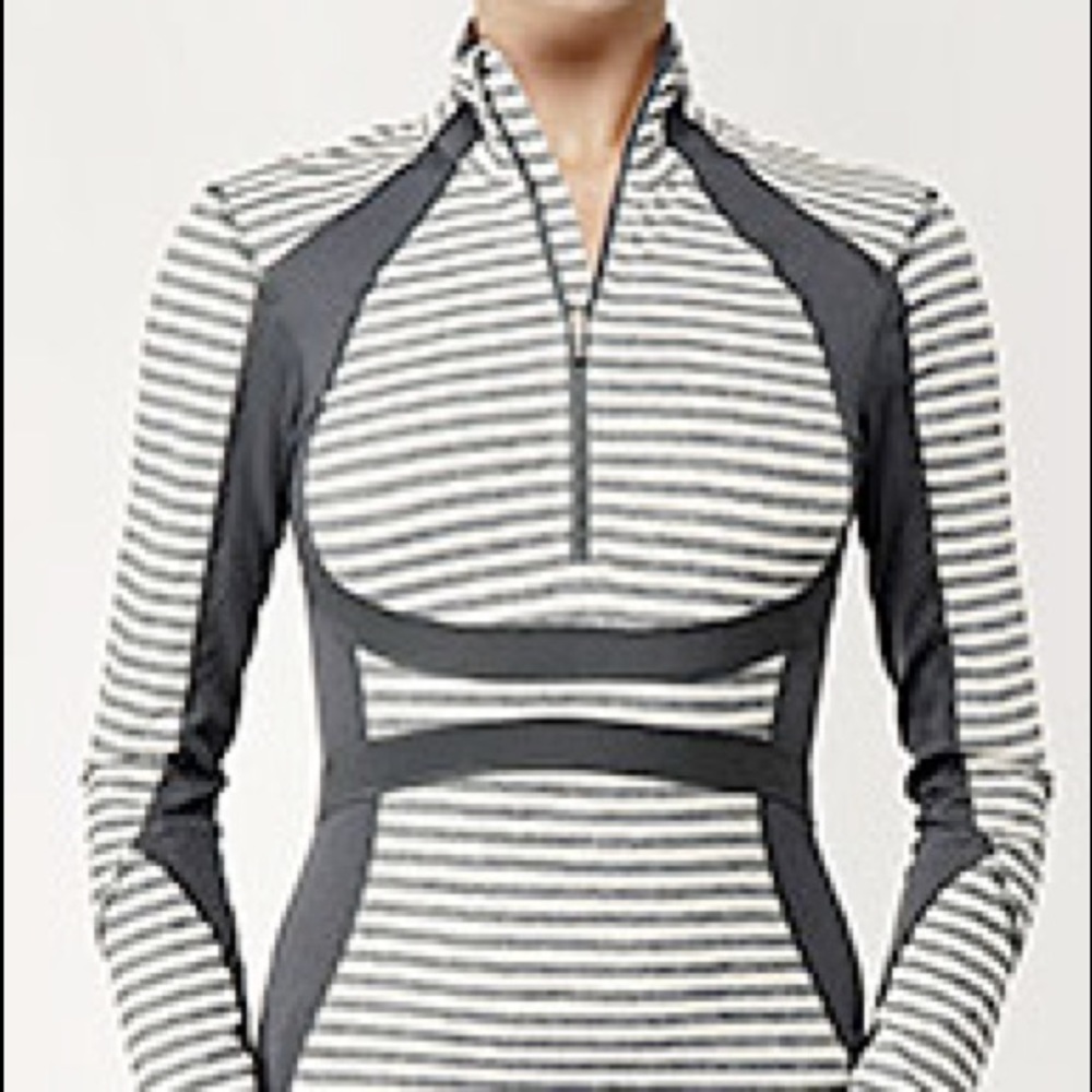 Lululemon Run Hills Half Zip Pullover size 6
